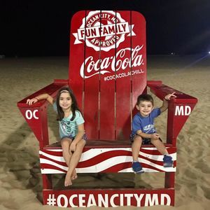 Meet your Posher, Rebecca